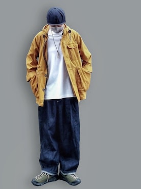 「アイテム（マウンテンパーカー、イエロー系）」を使った、北极さん（メンズ・178cm）の春コーディネート