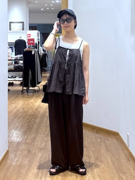 「GLOBAL WORK（グローバルワーク）のNEW ERA別注/920SB/26/616801（キャップ、ブラック系）」を使った、カナさん（レディース・158cm）の夏コーディネート