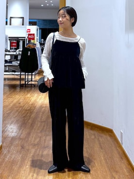 「GLOBAL WORK（グローバルワーク）のやさしソールVカットパンプス/1023336（パンプス、ブラック系）」を使った、カナさん（レディース・158cm）の秋コーディネート