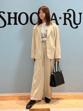 「SHOO・LA・RUE（シューラルー）の【S-LL/セットアップ可/イージーケア/UV】オンにもオフにも 軽やかシングルジャケット（テーラードジャケット、ベージュ系）」を使った、Naaatsuさん（レディース・158cm）の春コーディネート