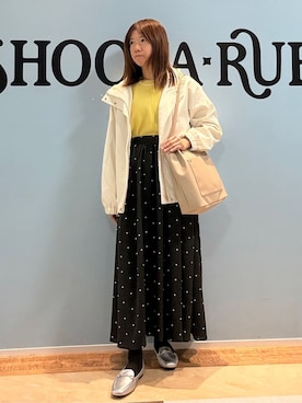 「SHOO・LA・RUE（シューラルー）の【防花粉/高レビュー】きれいもかっこいいも叶える 欲張りマウンテンパーカ（ブルゾン、ホワイト系）」を使った、Naaatsuさん（レディース・158cm）の春コーディネート