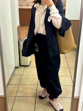 「KEEN（キーン）のアイテム」を使った、mmtさん（レディース・158cm）の冬コーディネート