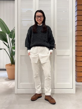 「アイテム（メガネ）」を使った、鈴木 ひかるさん（レディース・159cm）の秋コーディネート