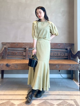「BEAMS LIGHTS」｜ウエダ シホさん（レディース・157cm）の春コーディネート