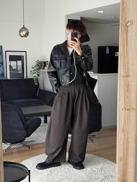 「アイテム（トップス）」を使った、Kanjiさん（メンズ・179cm）の秋コーディネート