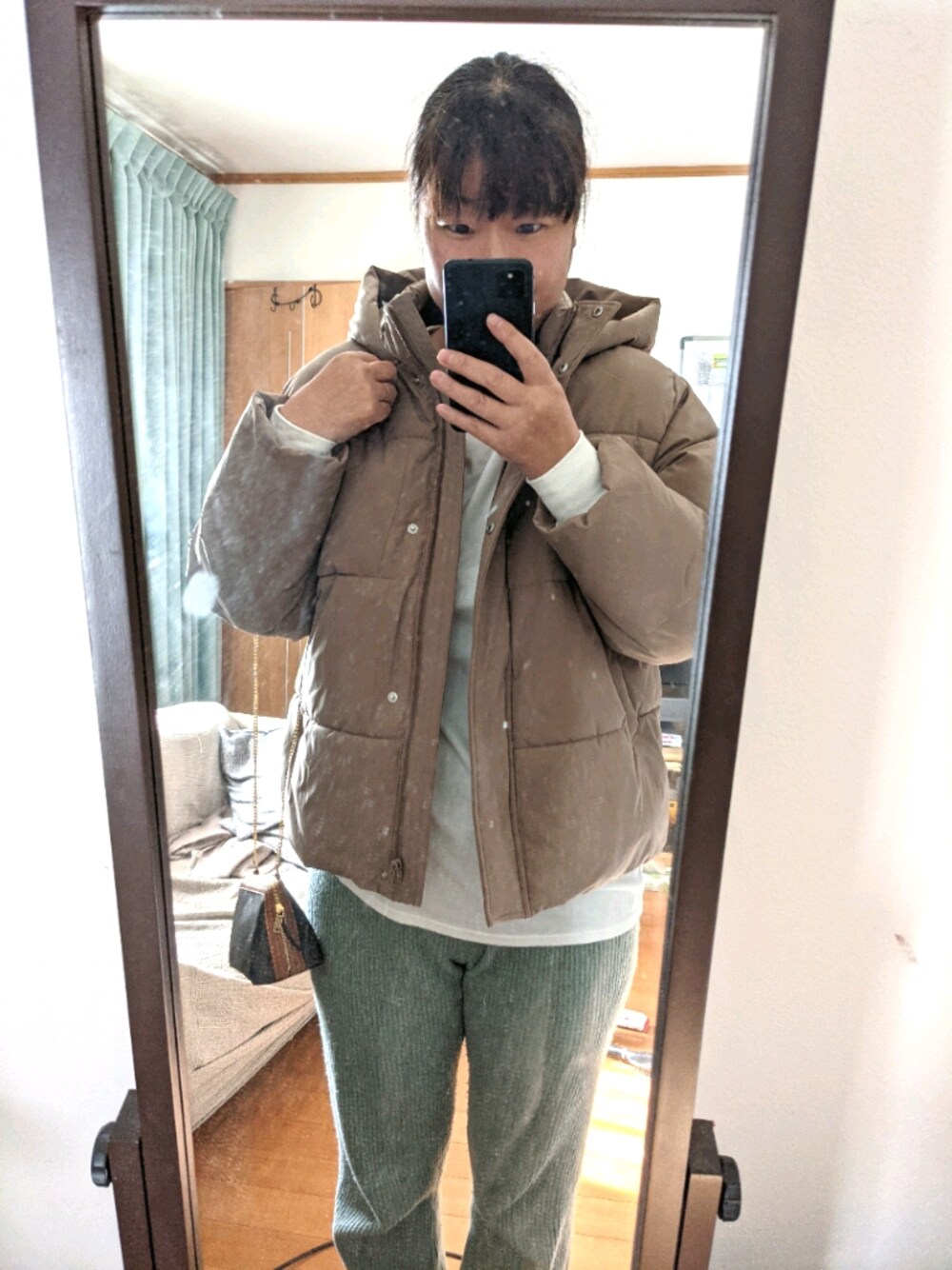 「ぽっちゃり、セリーヌ、冬服」｜「Ungridのアイテム（ダウンジャケット/コート、ベージュ系）」を使った、sachii0525さん（レディース・173cm）の秋コーディネートの1枚目の写真
