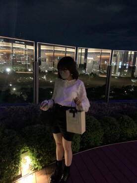 「LOWRYS FARM（ローリーズファーム）のアイテム（シャツ/ブラウス、ホワイト系）」を使った、ioliune さん（レディース・157cm）の秋コーディネート