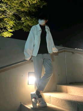 「オフホワイト」｜「アイテム（ブルゾン）」を使った、zyari.boyさん（メンズ・178cm）の秋コーディネート