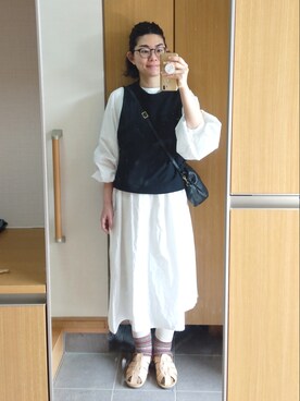 「ソラモナポッシェのアイテム（ワンピース、ホワイト系）」を使った、IKUYOさんの春コーディネート
