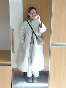 「MERCI（メルシー）のアイテム（パンツ）」を使った、IKUYOさん（レディース・170cm）の冬コーディネート