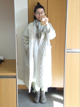 「Libra Cue（リブラ キュー）のアイテム（ノーカラーコート）」を使った、IKUYOさん（レディース・170cm）の冬コーディネート
