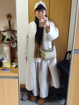「MERCI（メルシー）のアイテム（パンツ）」を使った、IKUYOさん（レディース・170cm）の冬コーディネート