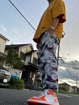 「RIPNDIP（リップンディップ）のアイテム（パンツ）」を使った、そらさん（メンズ・172cm）の夏コーディネート