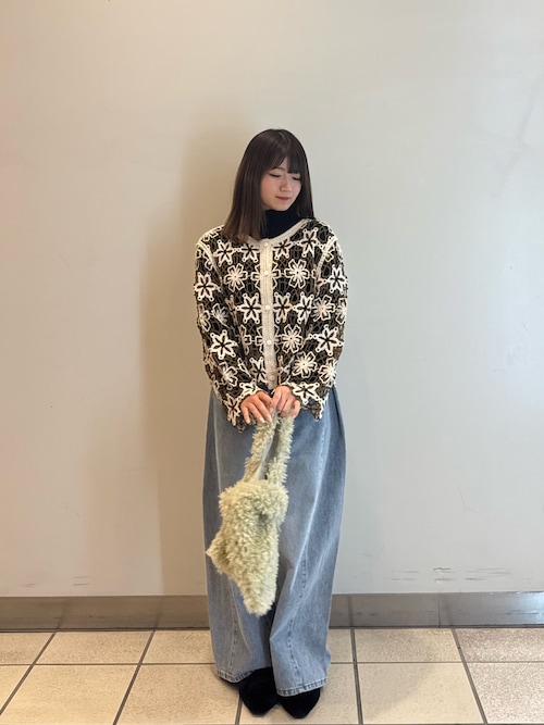 ☆TV衣装☆ ITEMS URBANRESEARCH モチモチニット - メルカリ