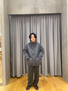 「URBAN RESEARCH DOORS（アーバンリサーチドアーズ）のウールブレンドネップワンタックパンツ（その他パンツ）」を使った、ryotaur0さん（メンズ・162cm）の冬コーディネート