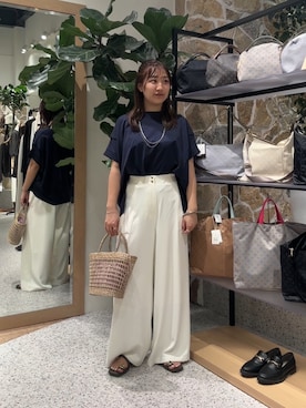 「Jena espace merveilleux（ジェナ　エスパスメルヴェイユ）の【お気に入り件数1万人突破！】ビッグ変形Tシャツ（Tシャツ/カットソー、ブルー系）」を使った、KAEDEさん（レディース・158cm）の春コーディネート