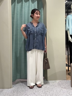 「Jena espace merveilleux（ジェナ　エスパスメルヴェイユ）の【サラサラ半袖デニム】テンセルフレンチシャツ（シャツ/ブラウス、ブルー系）」を使った、KAEDEさん（レディース・158cm）の夏コーディネート