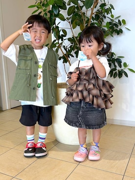「LOWRYS FARM（ローリーズファーム）のデニムスカート　259101（デニムスカート）」を使った、おとも.さん（キッズ・101cm）の夏コーディネート