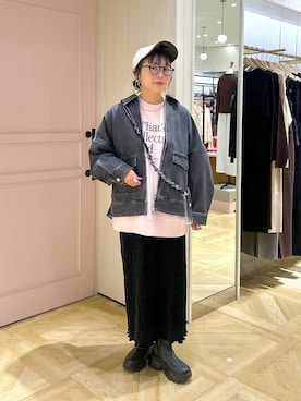 「アイテム（デニムジャケット）」を使った、おとも.さん（レディース・155cm・30代）の秋コーディネート