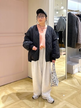 「アイテム（スウェットパンツ）」を使った、おとも.さん（レディース・155cm・30代）の冬コーディネート