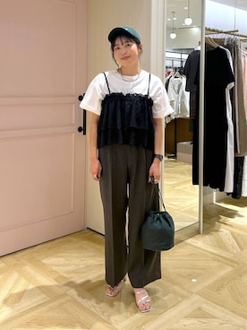 「アイテム（ショルダーバッグ）」を使った、おとも.さん（レディース・155cm・30代）の夏コーディネート