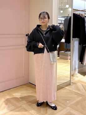 「アイテム（ピアス（両耳用）、グレー系）」を使った、おとも.さん（レディース・155cm）の秋コーディネート