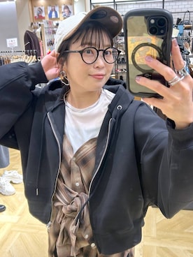 「アイテム（ブーツ）」を使った、おとも.さん（レディース・155cm・30代）の秋コーディネート
