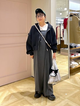 「アイテム（スマホグッズ）」を使った、おとも.さん（レディース・155cm）の秋コーディネート