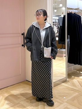 「LOWRYS FARM（ローリーズファーム）のアイテム（スニーカー）」を使った、おとも.さん（レディース・155cm）の秋コーディネート