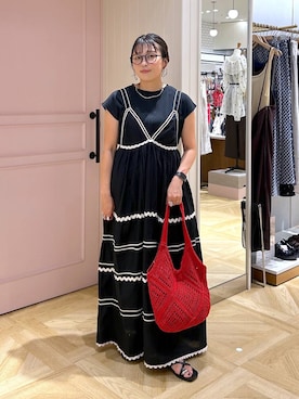 「LOWRYS FARM（ローリーズファーム）の【接触冷感】ベーシックノースリーブ　1043004（Tシャツ/カットソー、ブラック系）」を使った、おとも.さん（レディース・155cm）の夏コーディネート
