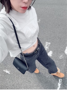 「GAP（ギャップ）のアイテム（Tシャツ/カットソー、ベージュ系）」を使った、ゆゆさん（レディース・152cm）の春コーディネート