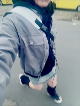 「GU（ジーユー）のアイテム（パーカー、ブラック系）」を使った、ゆゆさん（レディース・152cm）の春コーディネート