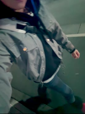 「GU（ジーユー）のアイテム（パーカー、ブラック系）」を使った、ゆゆさん（レディース・152cm）の春コーディネート