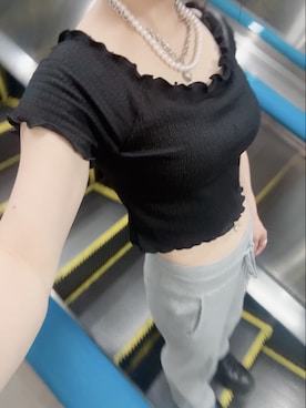 「しまむら（シマムラ）のアイテム（Tシャツ/カットソー、ブラック系）」を使った、ゆゆさん（レディース・152cm）の夏コーディネート