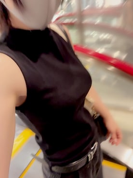 「黒」｜「アイテム（タンクトップ）」を使った、ゆゆさん（レディース・152cm）の夏コーディネート