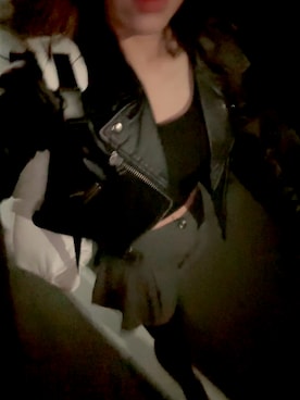 「指定なしのアイテム（ライダースジャケット、ブラック系）」を使った、ゆゆさん（レディース・152cm）の春コーディネート