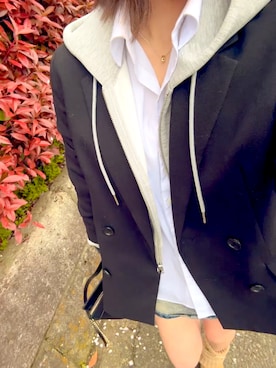 「GU（ジーユー）のアイテム（テーラードジャケット、ブラック系）」を使った、ゆゆさん（レディース・152cm）の春コーディネート