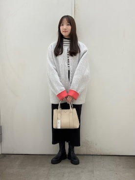 「RODE SKO（ロデスコ）のアイテム（トートバッグ）」を使った、noaさん（レディース・156cm）の秋コーディネート