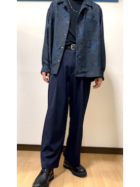「LILL（リル）のアイテム（スラックス）」を使った、paya_wearさん（メンズ・177cm）の秋コーディネート