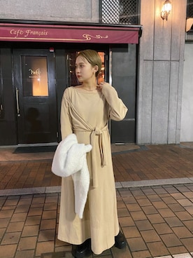 大賀彩乃さんのコーディネート