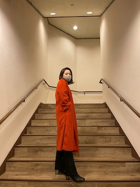 「アイテム（チェスターコート、オレンジ系）」を使った、MYEさん（レディース・164cm）の冬コーディネート