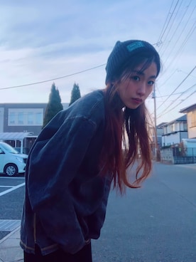 「古着のアイテム（Tシャツ/カットソー、ブラック系）」を使った、ゆるり。さん（レディース・158cm）の冬コーディネート