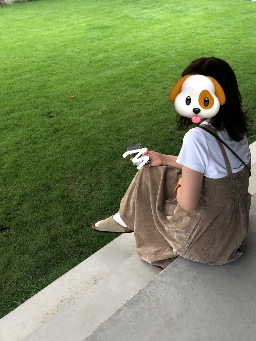 「初夏コーデ、カジュアル、シンプルコーデ、休日スタイル、淡色コーデ、ootd」｜「UNIQLOのクルーネックT（半袖）（Tシャツ/カットソー、ホワイト系）」を使った、mywooさん（レディース・166cm）の春コーディネートの1枚目の写真