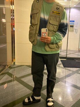 「UNIQLO（ユニクロ）のアイテム（パンツ、グレー系）」を使った、mm1209さん（メンズ・175cm）の春コーディネート