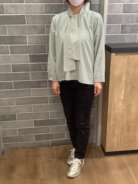 SHIRTS PLAZA 横浜ポルタ店さんのコーディネート