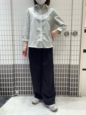 「TOKYO SHIRTS（トウキョウシャツ）の【Pitta Re:)】ふわっとガーゼシャツ レギュラーシルエット 七分袖 綿100% レディース カジュアルシャツ（シャツ/ブラウス、グリーン系）」を使った、BRICK HOUSE シャツ工房 東松山ピオニウォーク店さん（レディース・156cm）の春コーディネート