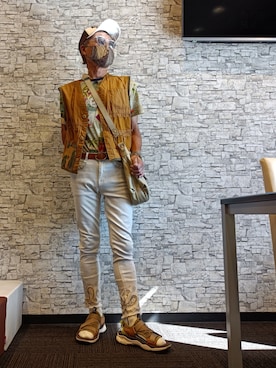 「Desigual（デシグアル）のアイテム（パンツ）」を使った、copenminamiさん（メンズ・169cm）の秋コーディネート