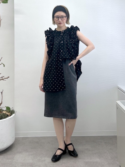 crinkle crinkle crinkle】別注side frill no sleeve blouse