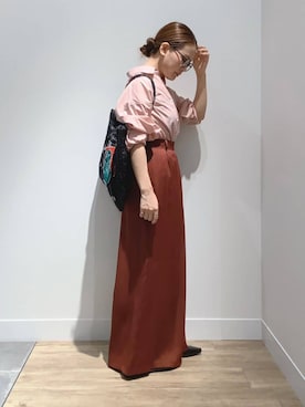 「アイテム（パンツ、オレンジ系）」を使った、MUNEHISAさん（レディース・153cm）の秋コーディネート