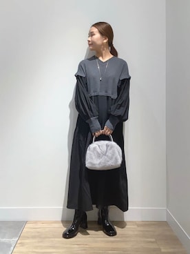 「アイテム（その他アウター、グレー系）」を使った、MUNEHISAさん（レディース・153cm）の秋コーディネート